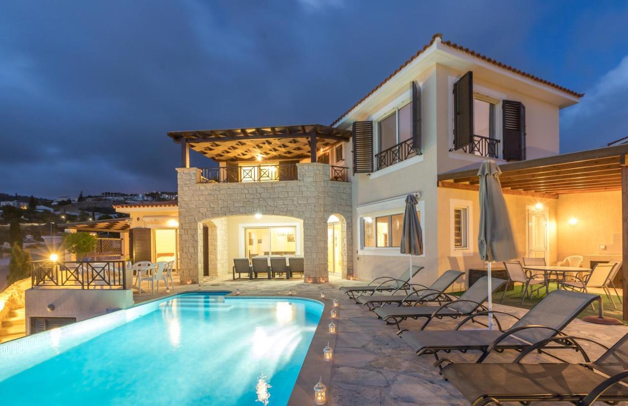 Resitour - Perneri Four Bedroom Villa بافوس المظهر الخارجي الصورة
