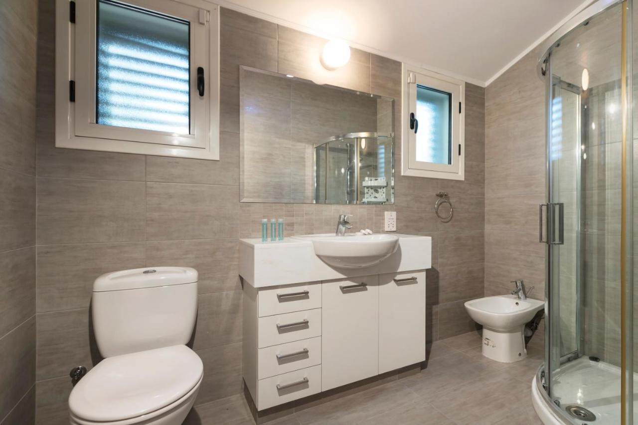 Resitour - Perneri Four Bedroom Villa بافوس المظهر الخارجي الصورة
